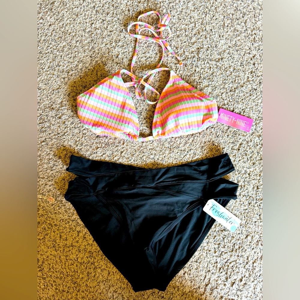 NWT Two Piece Bathing Suit🖤💓🧡